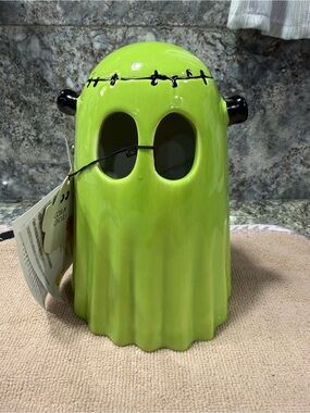 NWT Goblin & Ghoul Light-Up Green Ghost Halloween Decor 7” LED Figure